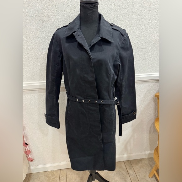Authentic Louis Vuitton Black Coat Size 40 - Picture 1 of 15